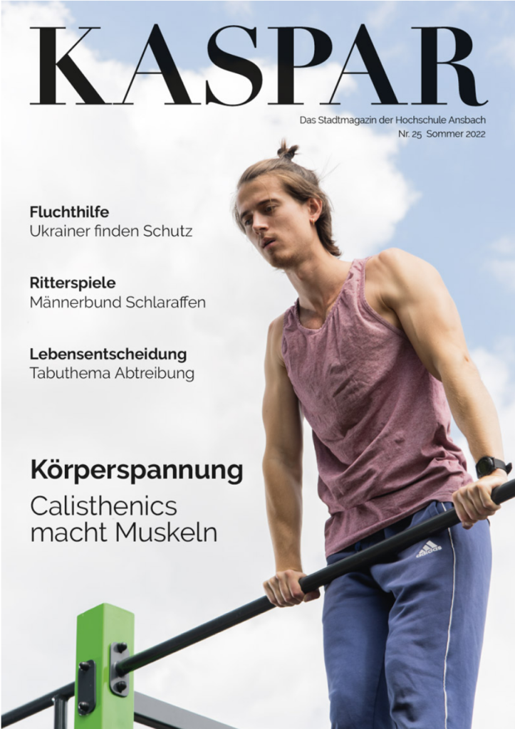 Kaspar Magazin Cover Ausgabe 25 (Sommer 2022) Junger Mann, der sich auf eine Calisthenic Übung macht